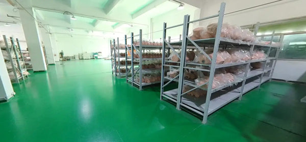 Photos of the cooperative factory Hexxme