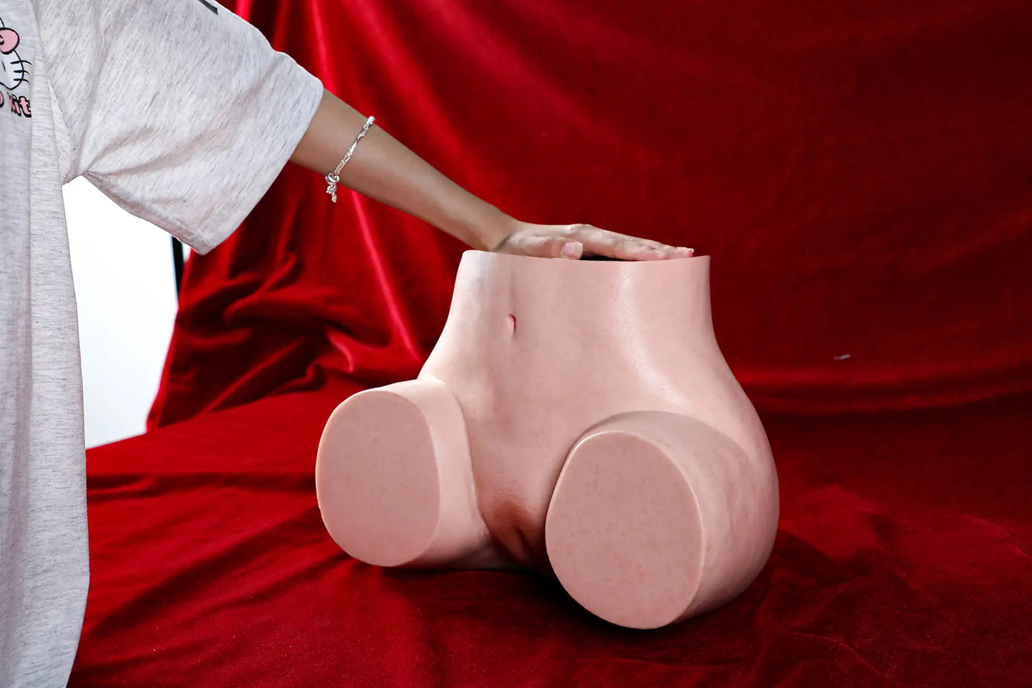 HexxBOOTY™ Scarlett 9kg Platinum Silicone Big Ass Torso Realistic Male Masturbator